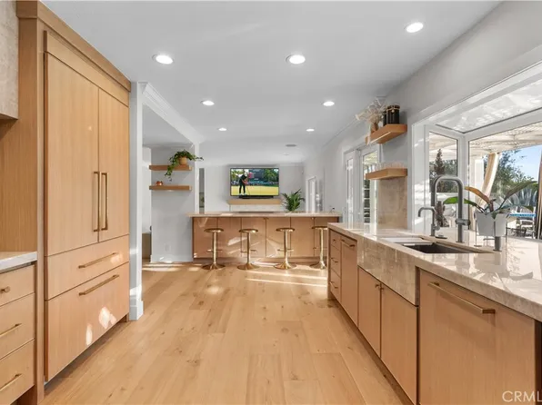 21321 Hillside Ct, Lake Forest, CA 92630