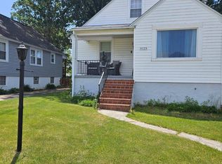 3123 Parktowne Rd, Parkville, MD 21234