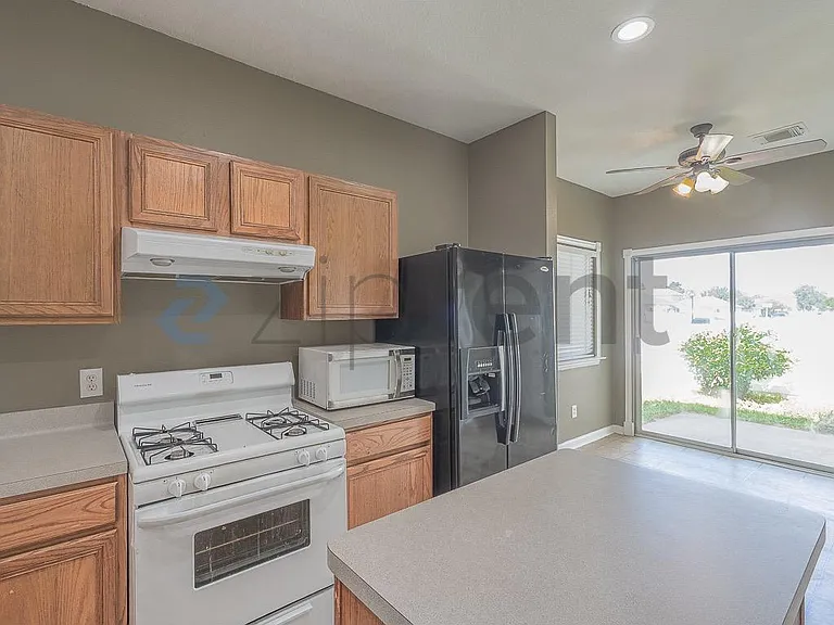 20518 Patriot Park Ln — Photo 13