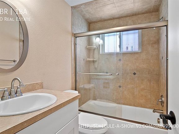 4th image of 150 S Clarkson St APT 201