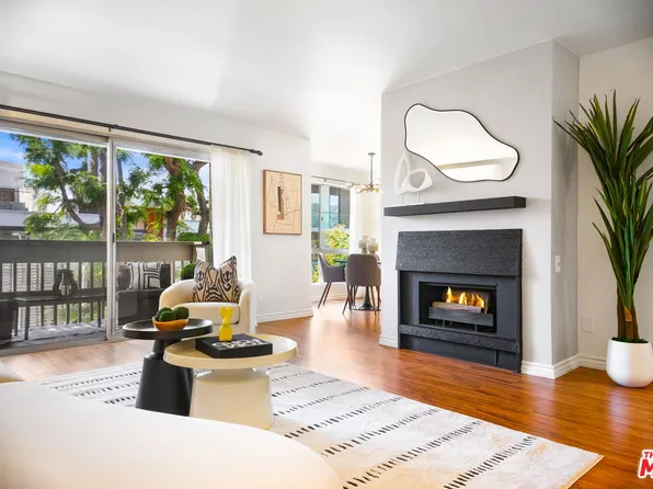 9061 Keith Ave APT 303, West Hollywood, CA 90069