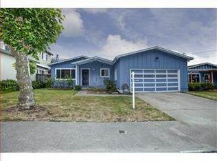 520 Ridgeway Dr, Pacifica, CA 94044