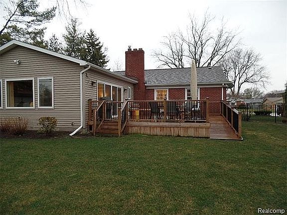 4th image of 25508 Blossingham Dr