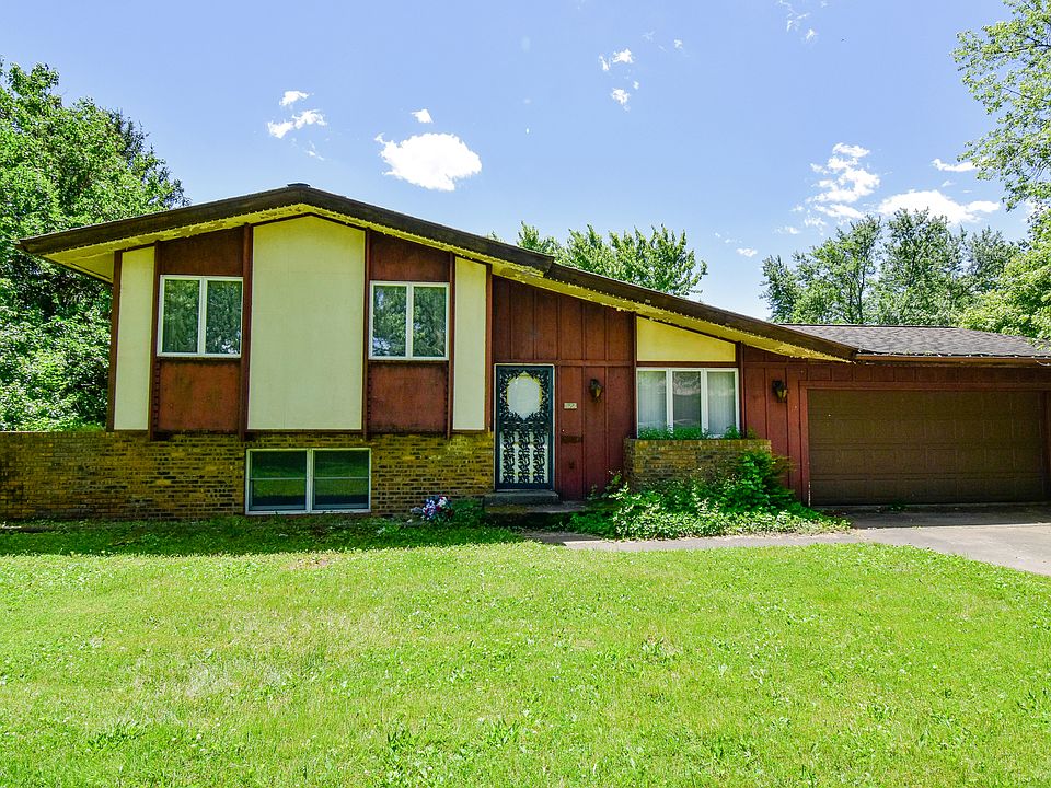 2nd image of 522 Kennedy Dr
