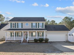 3679 Pioneer Dr, Hope Mills, NC 28348