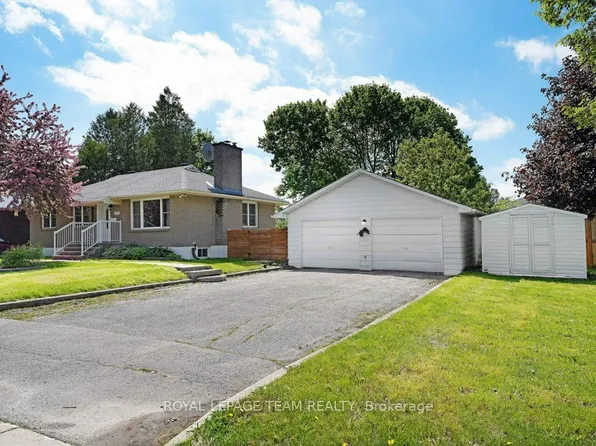 125 Norice St, Ottawa, ON K2G 2Y2