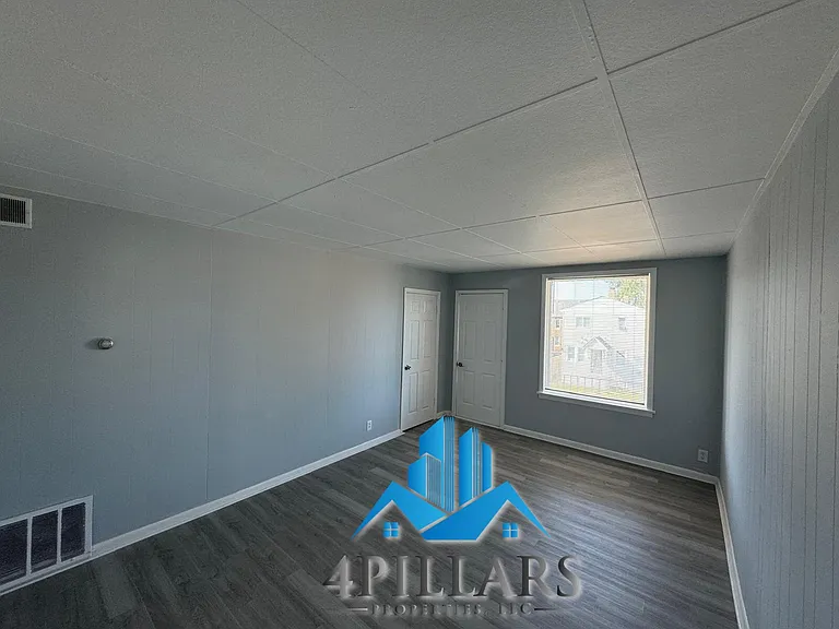 1115 W 150th St #2 — Photo 17