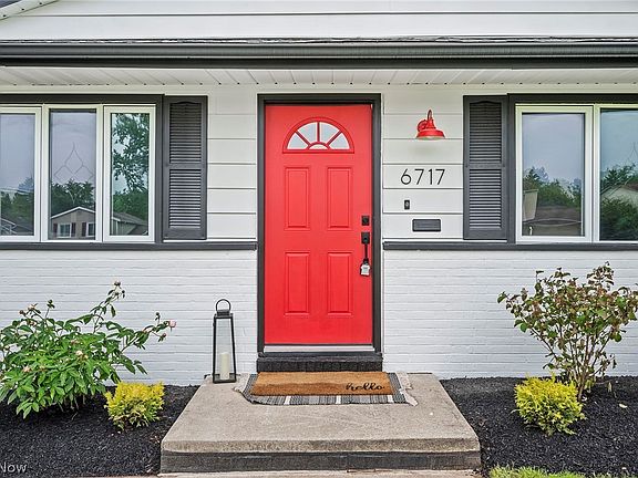 2nd image of 6717 Basswood Dr