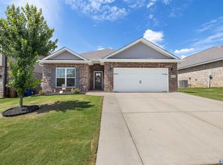603 Magnolia Place Ln SW, Hartselle, AL 35640