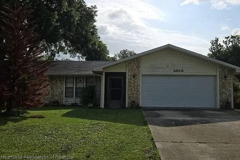 1st image of 2829 Willow Oak Dr