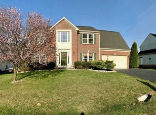 334 Sawgrass Dr, Charles Town, WV 25414