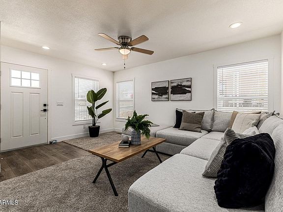 5th image of 3911 N FLORENCE Boulevard