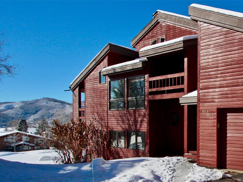 1st image of 1125 Redwoods Dr