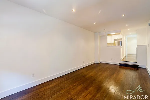 Rented by Mirador Real Estate | media 8