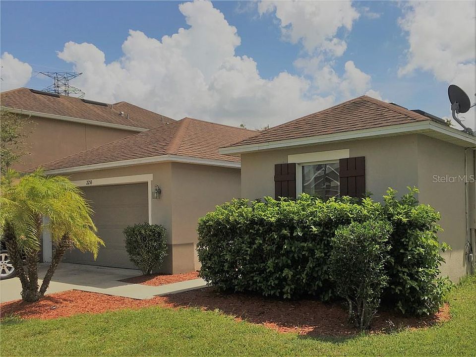 1st image of 2253 Plantation Oak Dr