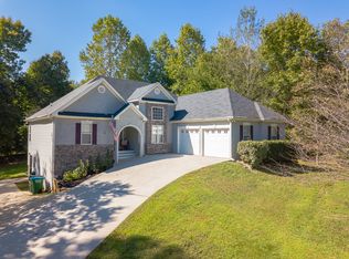 7877 Ponderosa Trce, Winston, GA 30187