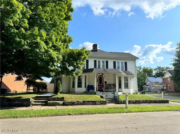 349 W Church St, Newcomerstown, OH 43832