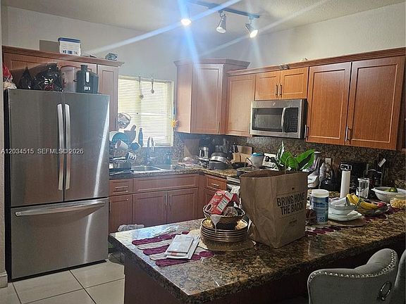 4th image of 1905 NW 113th Ter