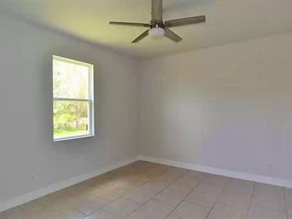 5th image of 1035 San Cristobal Ave