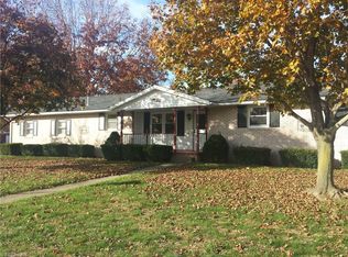 415 Prysi Pkwy SE, New Philadelphia, OH