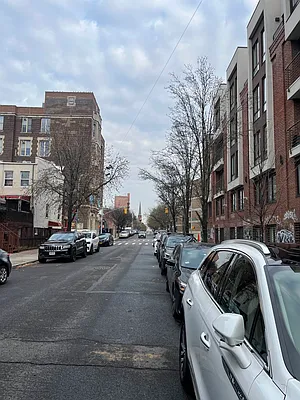 Rented by Nooklyn NYC LLC | media 43