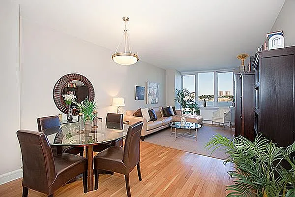 Rented by WIRE International Realty | media 12