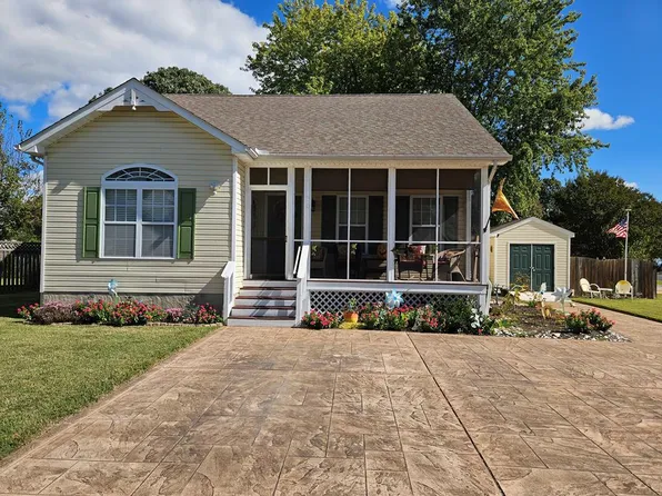 30 Bancroft Ave, Colonial Beach, VA 22443