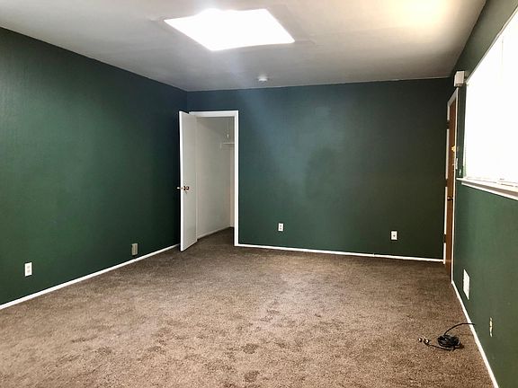 3rd image of 1030 Irving St APT 2