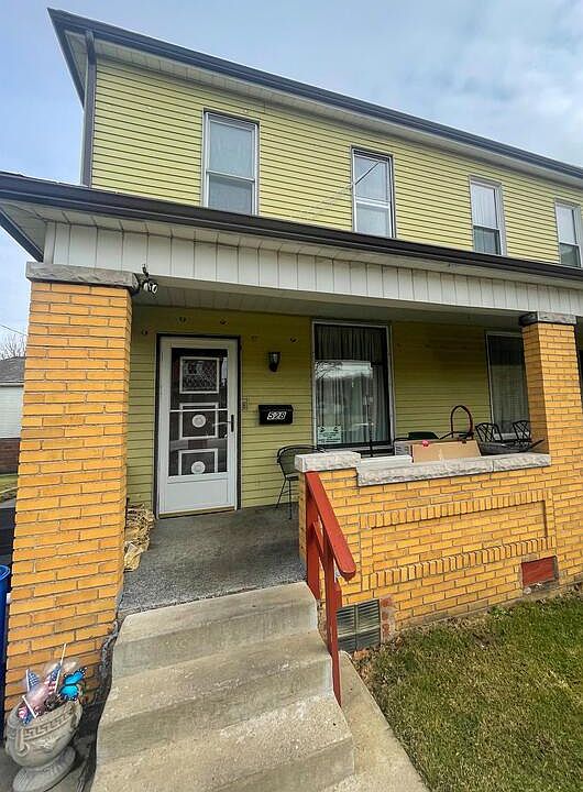 1st image of 528 Lawson Ave #1