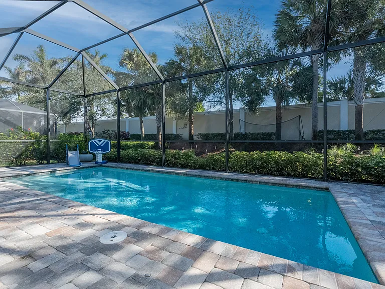 7254 Wilton Dr — Photo 34