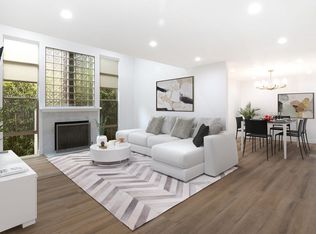 824 Westmount Dr #2, West Hollywood, CA 90069