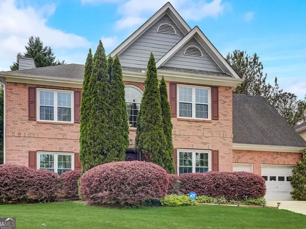 925 Peel Castle Ln, Austell, GA 30106