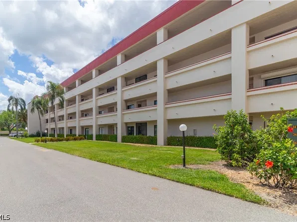 1781 Pebble Beach Dr APT 208, Fort Myers, FL 33907