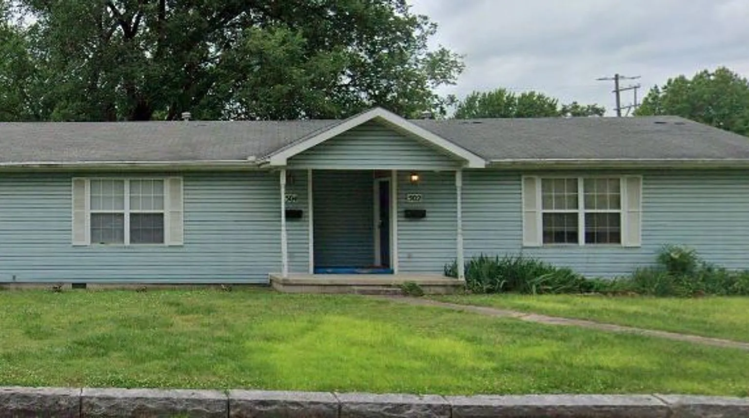502 S Jackson — Photo 1