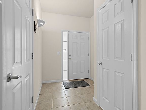 4th image of 6200 NE 138th Ave