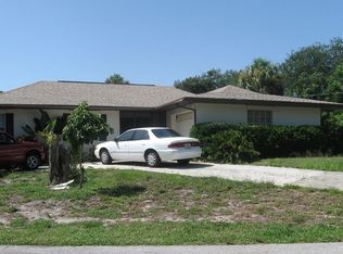 101 Ridge Cir, Fort Pierce, FL 34982