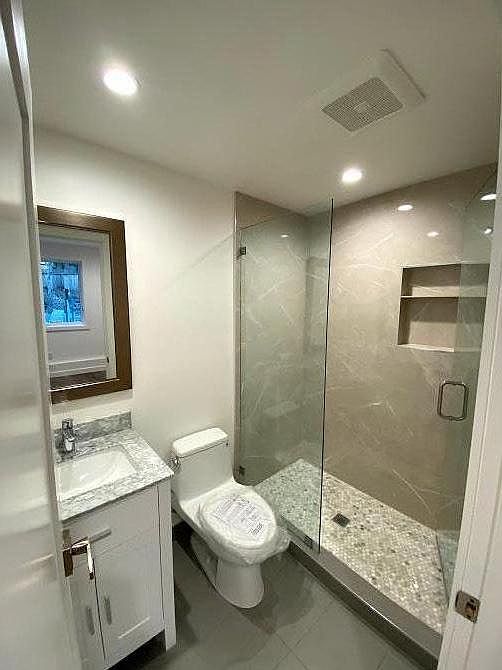 2nd image of 1626 25th Ave #C