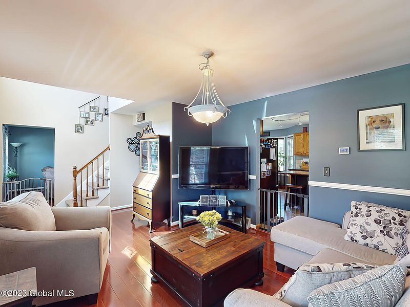 4th image of 16 Gailor Road