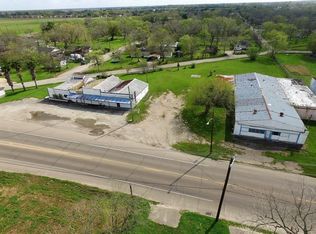 814 E Milam St, Wharton, TX 77488
