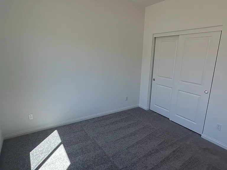 21469 Thomas Ct — Photo 20