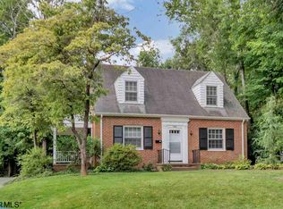1922 Lewis Mountain Rd, Charlottesville, VA 22903