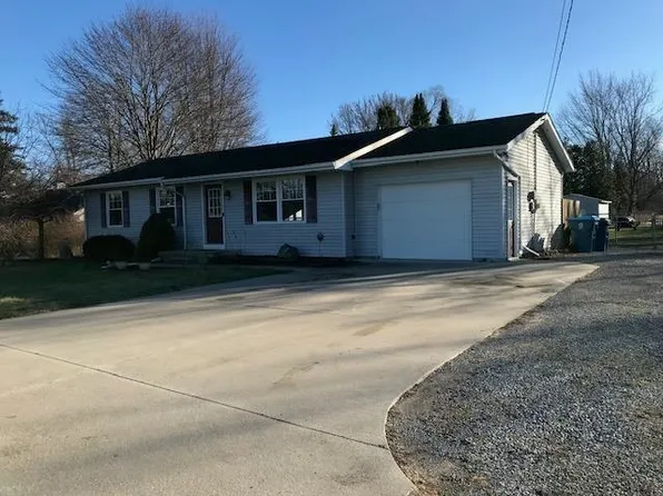 2035 W Midland Rd, Auburn, MI 48611