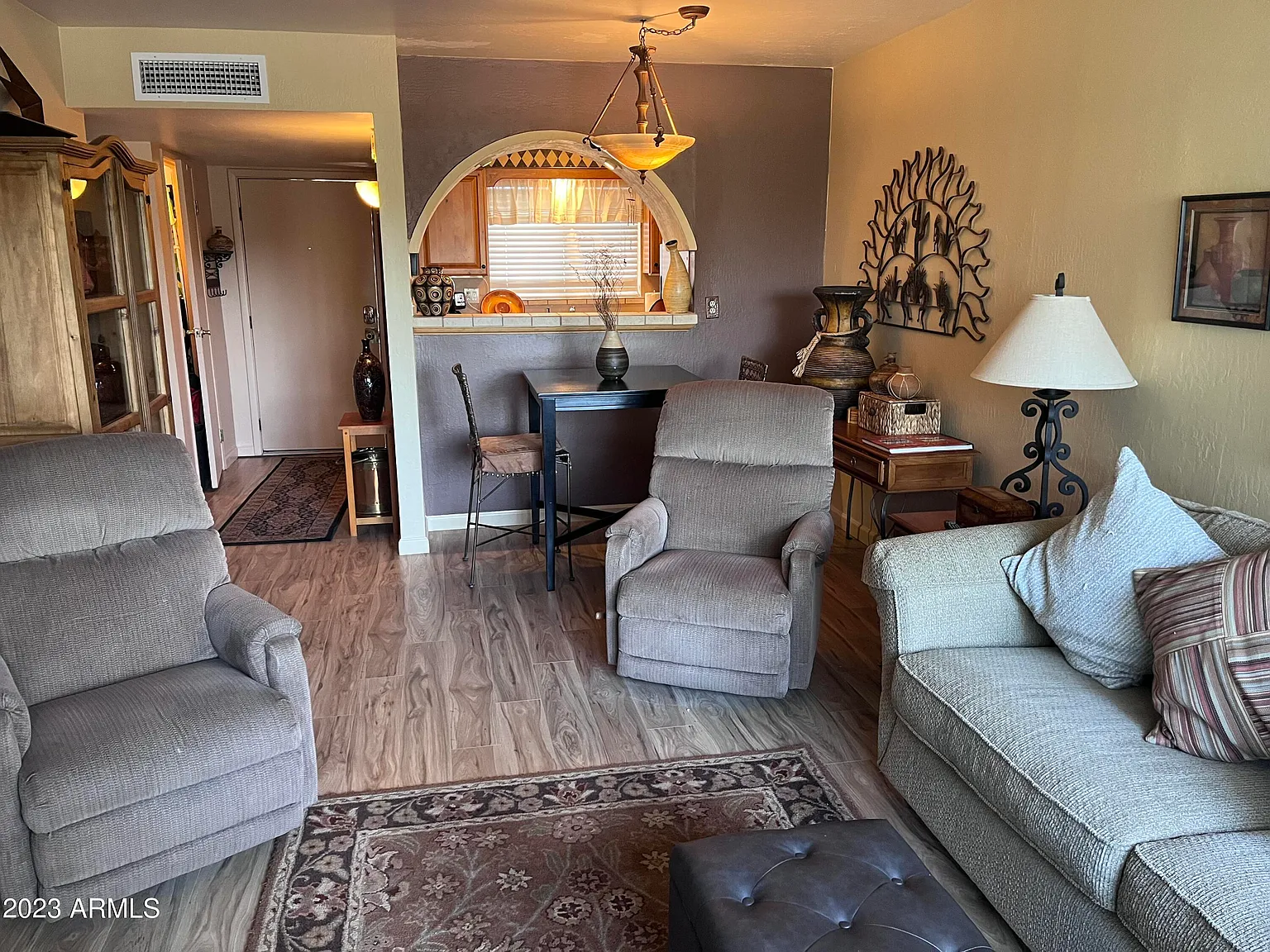 1 bed, 702 sqft, $2,500 — Photo 3