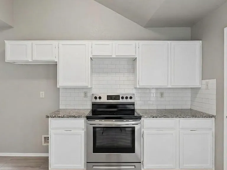 22131 Bridgebrook Dr — Photo 6