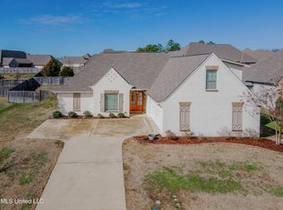 103 Catherine Blvd, Clinton, MS 39056