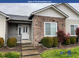 308 Cheney Loop, Central Point, OR 97502