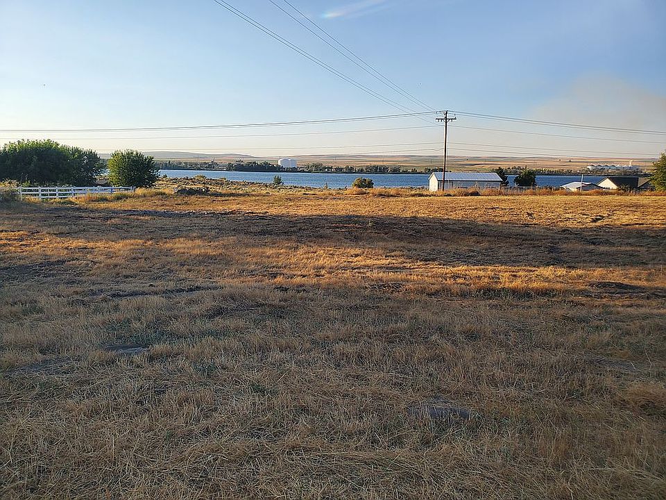 LOT/RIVER VIEW