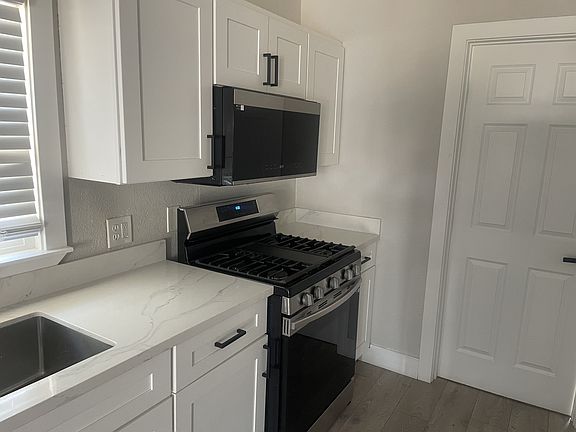5th image of 419 14th St