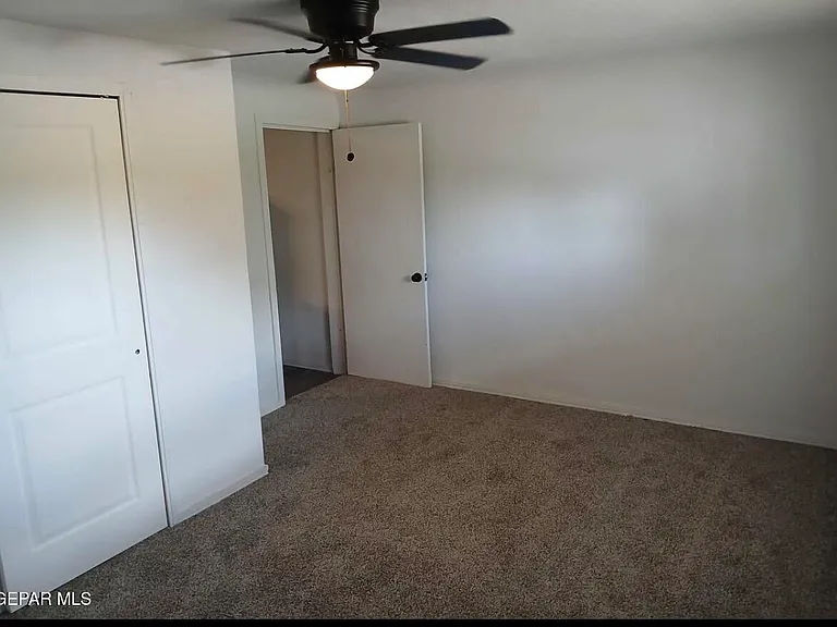 602 Raymundo St — Photo 16