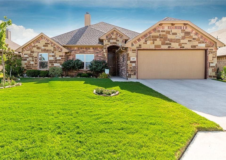1st image of 129 Donna Cir